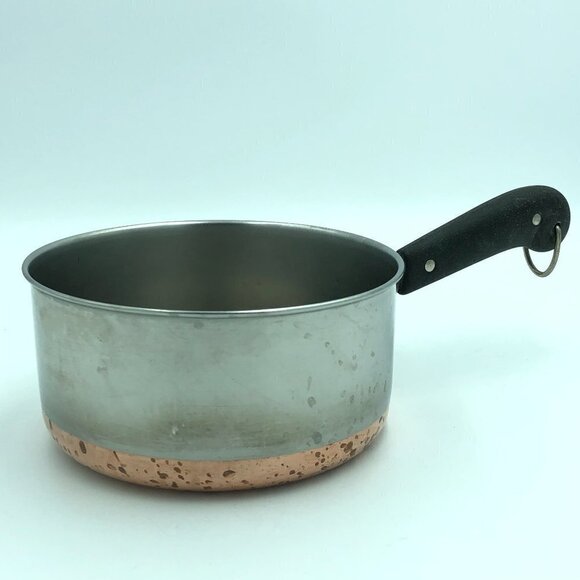 Revere Ware Saucepan - Picture 1 of 4